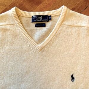 Sweater Lambswool Polo by Ralph Lauren 100% Lambswool Cream Ivory V-neck